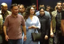 প্রেক্ষাগৃহে প্রধানমন্ত্রী, চলচ্চিত্রের জন্য ইতিবাচক বার্তা