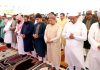 স্টেডিয়াম সংলগ্ন মাঠে ঈদের নামাজ আদায় করলেন বিভাগীয় কমিশনার ও জেলা প্রশাসক