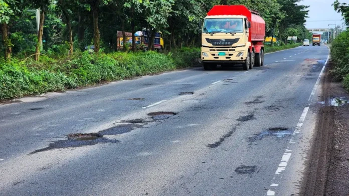 ctg-dhaka road
