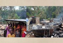 সীতাকুণ্ডে গণপিটুনিতে মাদককারবারী নিহত, বাড়িঘর জ্বালিয়ে দিয়েছে গ্রামবাসী