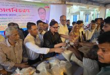 দুস্থ মানুষের পাশে বিএনপি সবসময় থাকবে