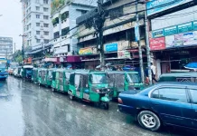 গাড়ির চাকা চলছে না, চুলায় আগুন জ্বলছে না, অচল প্রায় কারখানা