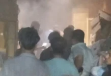 গোলাম রসুল মার্কেটে আগুন, নিয়ন্ত্রণে ফায়ার সার্ভিসের দুই ইউনিট