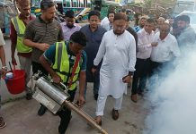 ডেঙ্গু প্রতিরোধে সচেতনতা ও সতর্কতাই প্রধান: মেয়র