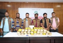 ডবলমুরিংয়ে ট্রাকের গোপন চেম্বারে ৩ লাখ ২০ হাজার পিস ইয়াবা উদ্ধার, গ্রেপ্তার ১